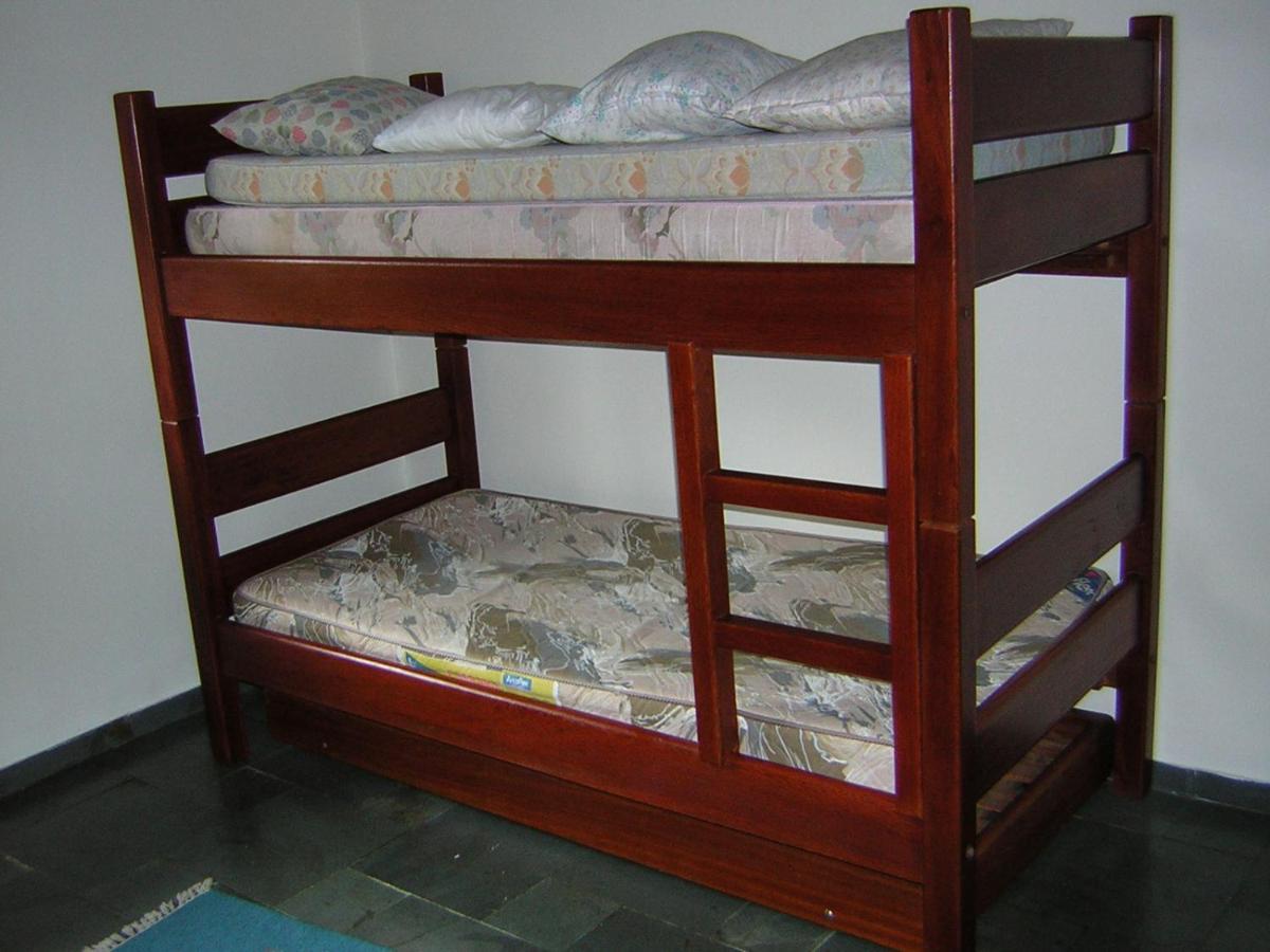 Litoral Norte - Caraguatatuba - Sobrado Com Piscina Em Condominio Fechado المظهر الخارجي الصورة